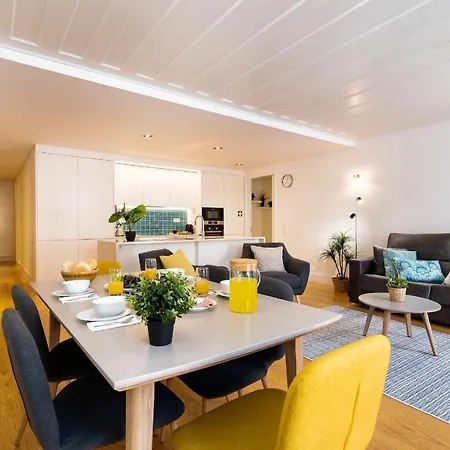 Stunning 2bdr In Chiado By Lovelystay * Лиссабон