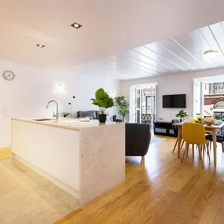 Stunning 2bdr In Chiado By Lovelystay Apartamento Lisboa