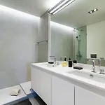 Stunning 2bdr In Chiado By Lovelystay Apartmán *