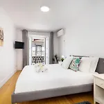 Stunning 2bdr In Chiado By Lovelystay