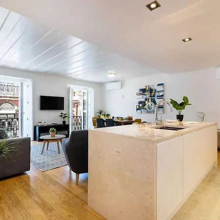 Stunning 2bdr In Chiado By Lovelystay * リスボン